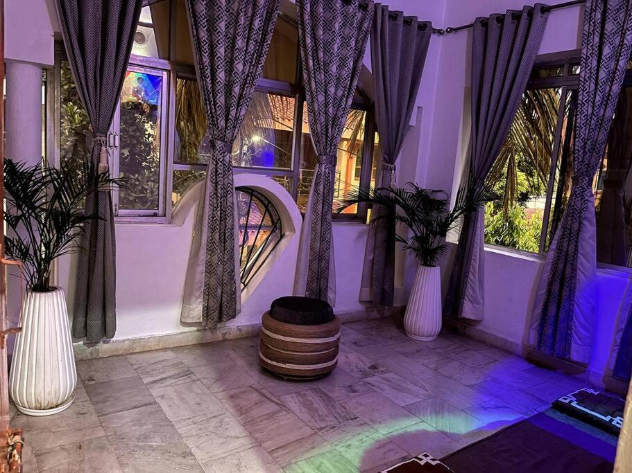 Gauranga Kutir-A Spiritual Villa Retreat Μπουμπάνεσβαρ Εξωτερικό φωτογραφία