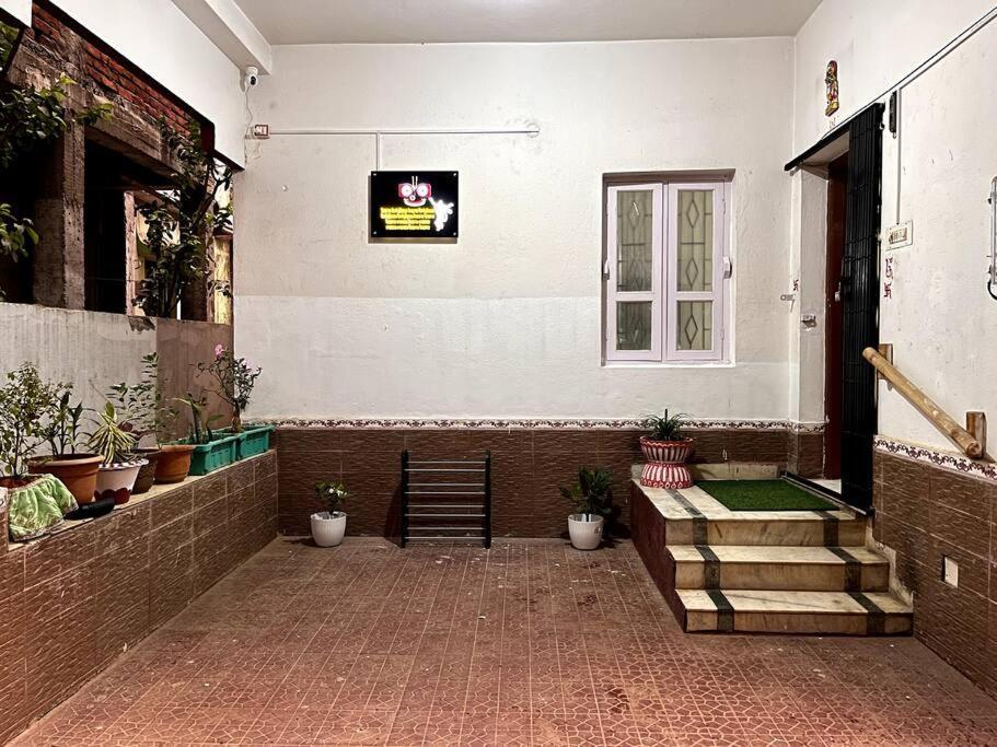 Gauranga Kutir-A Spiritual Villa Retreat Μπουμπάνεσβαρ Εξωτερικό φωτογραφία